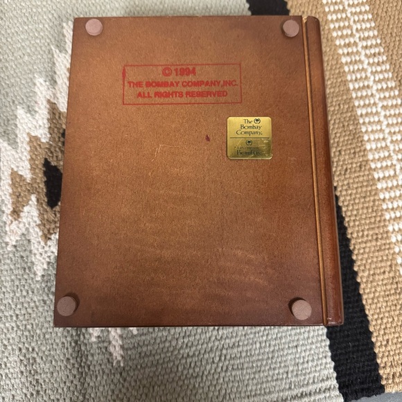 Bombay 1992 Book Box - Picture 5 of 7